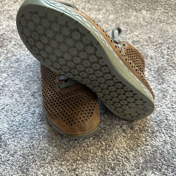 Nobull Brown Leather High Top Trainers Women’s Size 7 Read - Picture 3 of 12